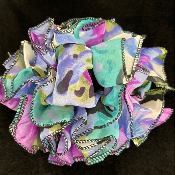 Accessories - Hair Clip (NWOT)